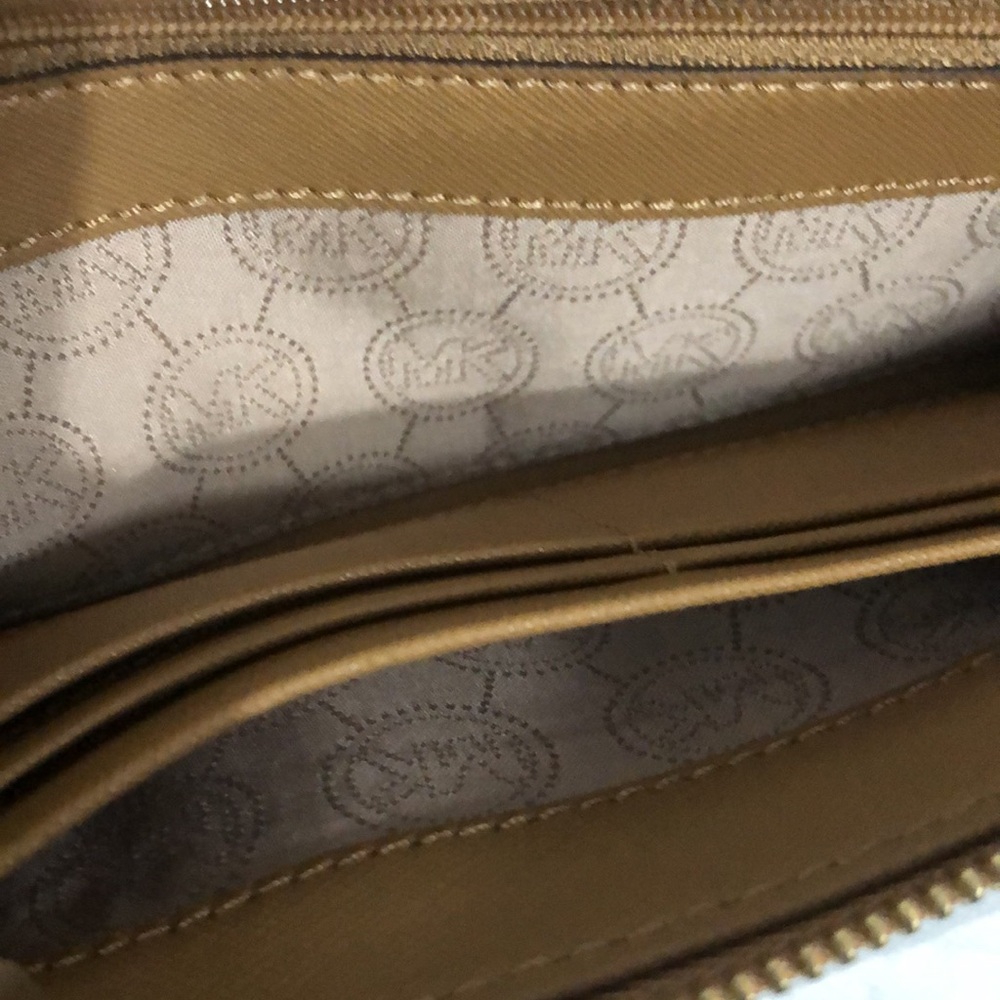 Michael Kors Python Embossed Leather Wallet - Picture 10 of 10